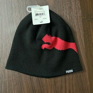 Puma Women’s Black and Red Logo Beanie